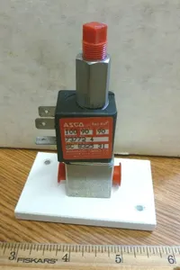 SC 8325-31 ASCO (Red Hat) PRESSURE SWITCH Air, Water, Oil 100 to 90 PSI